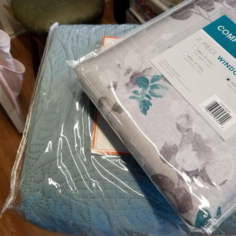 MELLANNI BEDDING LIQUIDATION LOT
