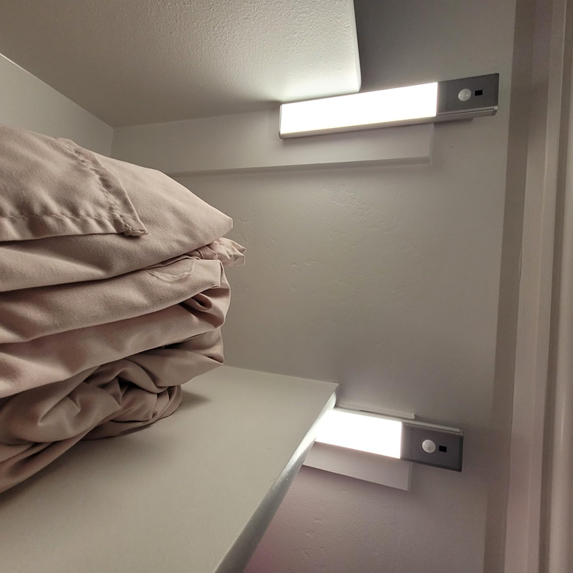 VYANLIGHT UNDER CABINET LIGHTS LIQUIDATION LOT